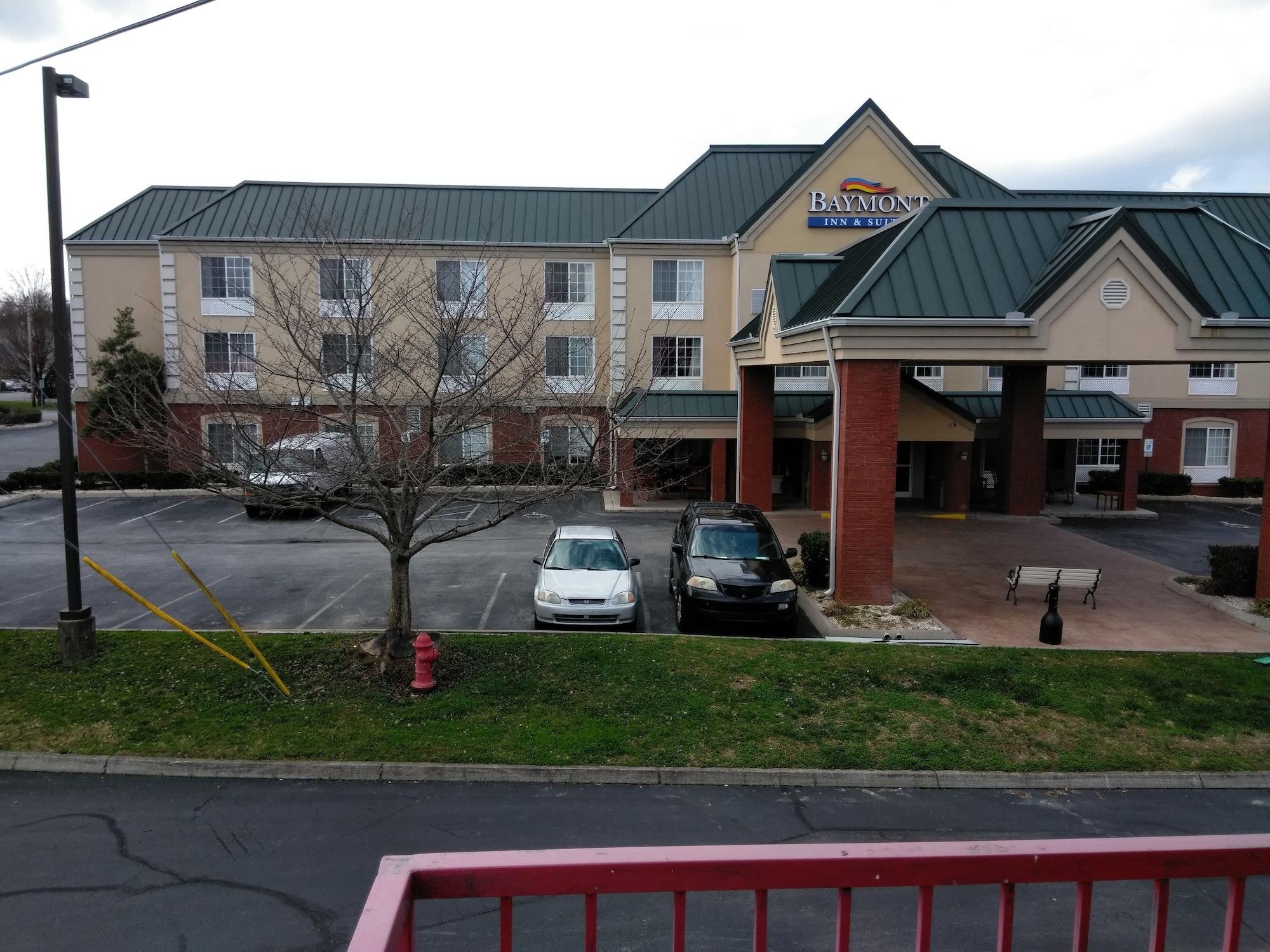 Hotel Baymont By Wyndham Clinton Esterno foto